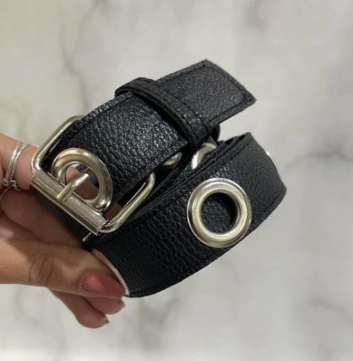 CINTO CON TACHAS - Image 2